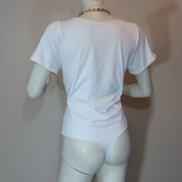 Aritzia  Babaton Crew Bodysuit Second-skin crewneck short sleeve White size 2 XL - Picture 5 of 8